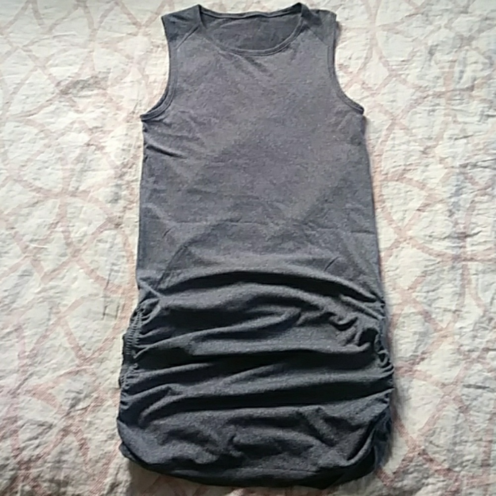 Lulu lemon dress size 4